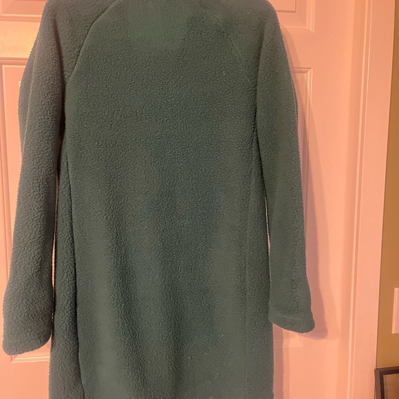 Oiselle AT Green Fleece Jacket new with tags. Size S - Picture 3 of 5